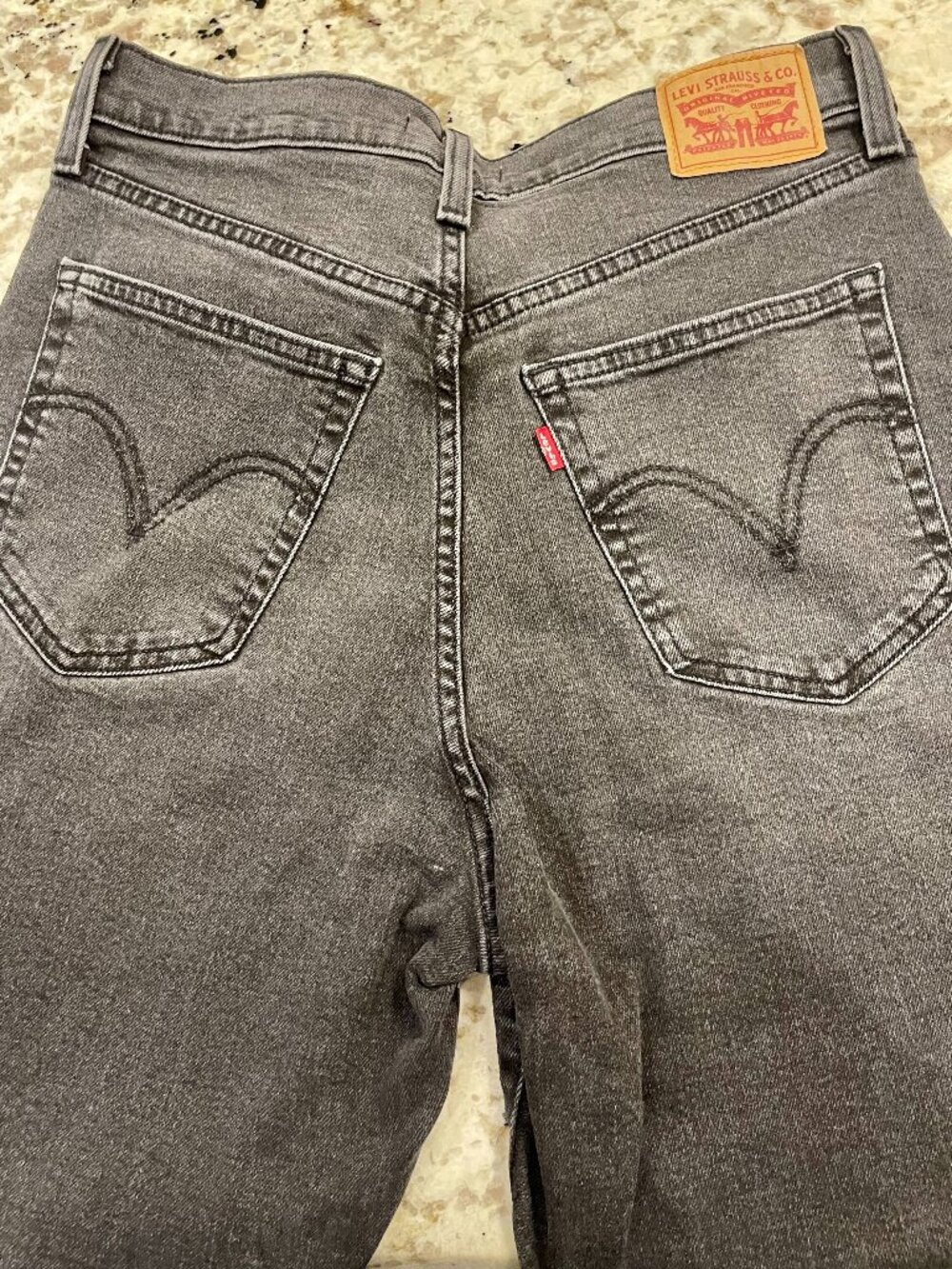 Levi's Premium Ribcage Straight Ankle Button Fly Black Washed W31 L27